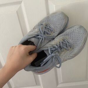 Women’s grey hokas